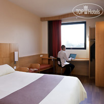 Ibis Barcelona Ripollet 