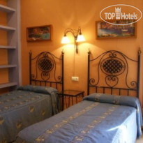 Hostal Dalis