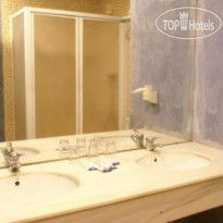 Hostal Dalis