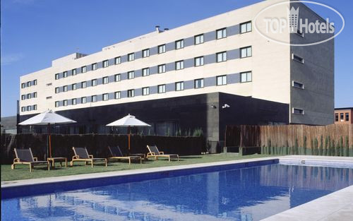 Фотографии отеля  AC Sevilla Forum 4*