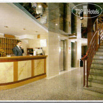 Aparto-Hotel Rosales 