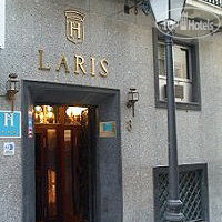 Hostal Laris 3*