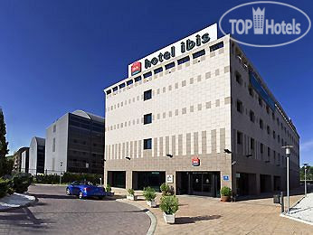 Фотографии отеля  Ibis Madrid Alcala de Henares la Garena 3*