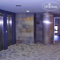 Monte Gorbea Apartments 