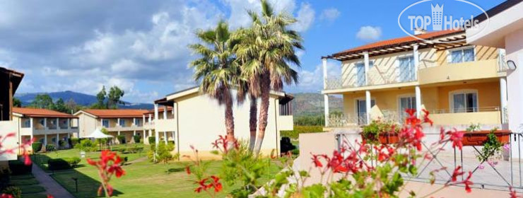 Фотографии отеля  Nicotera Beach Village 4*