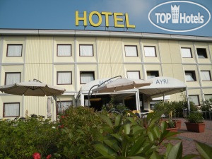 Фотографии отеля  My One Hotel Ayri 3*