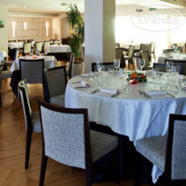 Breaking Business Hotel