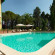 Villa Rosella Resort Бассейн в парке отеля