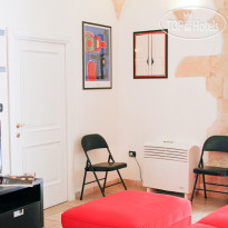 Sacre Bleu Bed & Breakfast 