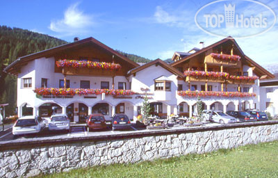 Фотографии отеля  Pension Edelweiss Alta Badia 3*