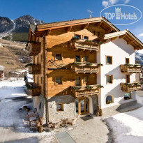 Alpen Hotel 