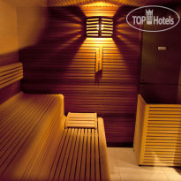 Chrys Hotel
