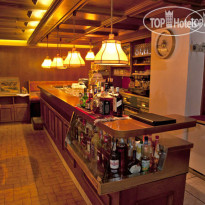 Chrys Hotel