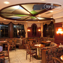 Chrys Hotel