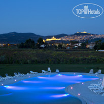 Best Western Valle di Assisi Бассейн