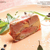 Albergo Colonne  Contatti 