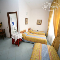 Emily Fiera Hotel  