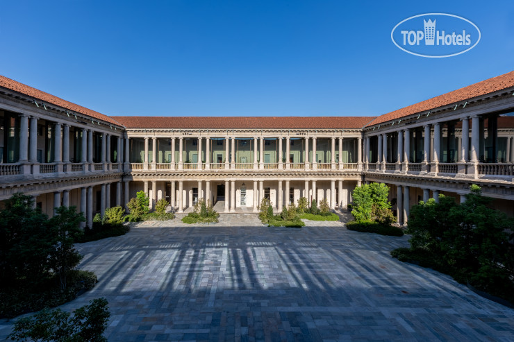 Portrait Milano - Lungarno Collection