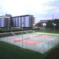 NH Milano Congress Centre Теннисный корт