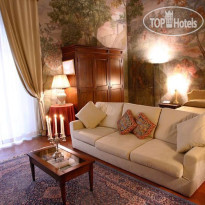 All Suite Palazzo Magnani Feroni Junior Suite