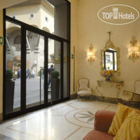 VivaHotel Pitti Palace Холл