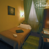 Toledo Hotel  