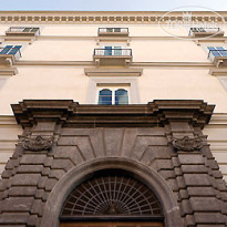 Palazzo Caracciolo Napoli 