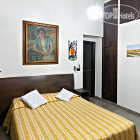 Collina Suites 