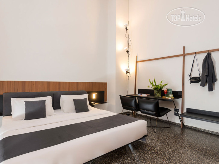 Royal Bissolati Hotel