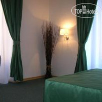 Morpheus Rooms 