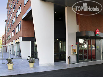 Фотографии отеля  Ibis Roma Fiera 3*