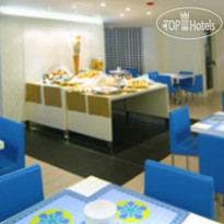  Magic Hotel 