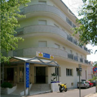 Aurora Hotel Marina di Cecina 3*