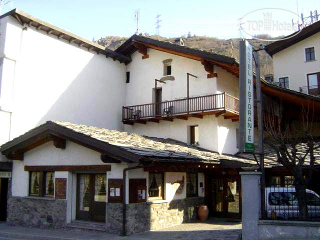 Фотографии отеля  Piccolo San Bernardo Hotel La Thuile 2*