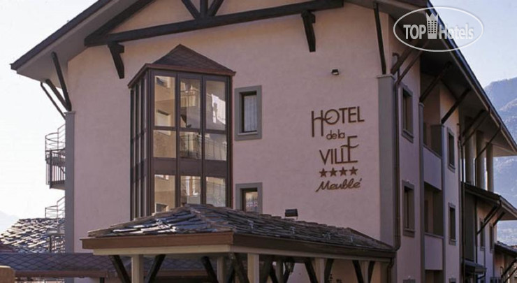 Фотографии отеля  De La Ville Hotel  4*