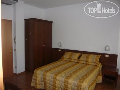 Новые добавленные фото туристов Monica 3*