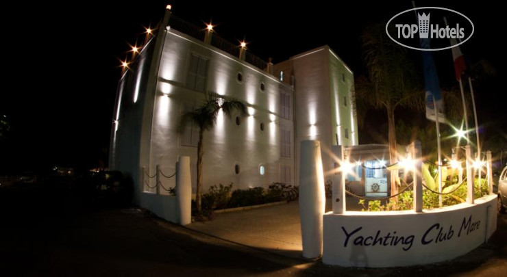 Фотографии отеля  Yachting Club Mare 3*