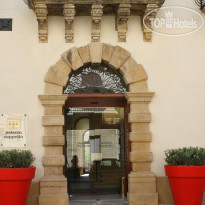 Palazzo Zuppello Вход в отель