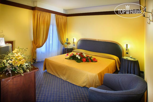 Новые добавленные фото туристов Ariston 4*