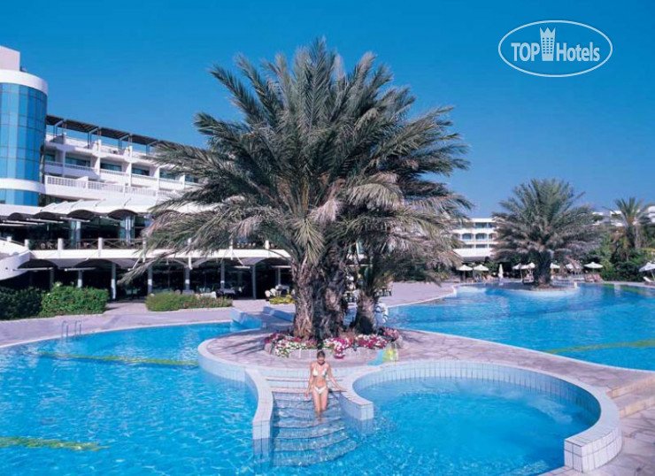 Фото Constantinou Bros Athena Beach Hotel