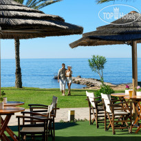 Constantinou Bros Athena Beach Hotel 