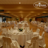 Constantinou Bros Athena Royal Beach Hotel
