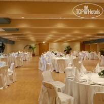 Constantinou Bros Athena Royal Beach Hotel