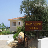 Bay View Apartments & Villas 