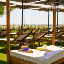 Mercure Larnaca Beach Resort 