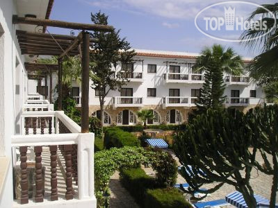 Фотографии отеля  Lysithea Hotel Apartments 