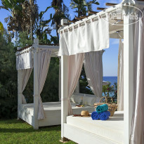 Grecian Sands Hotel