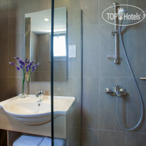 Louis St. Elias Resort