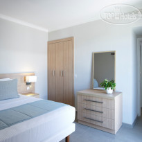 Louis St. Elias Resort