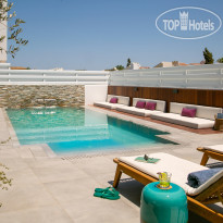 Chris Le Mare Gold Luxury Villa
